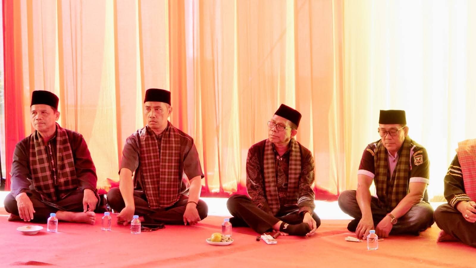 KAN Talawi Penuhi Undangan Siriah Carano, Pererat Silaturahmi Tigo Lubuak di Nagari Lubuak Sikarah